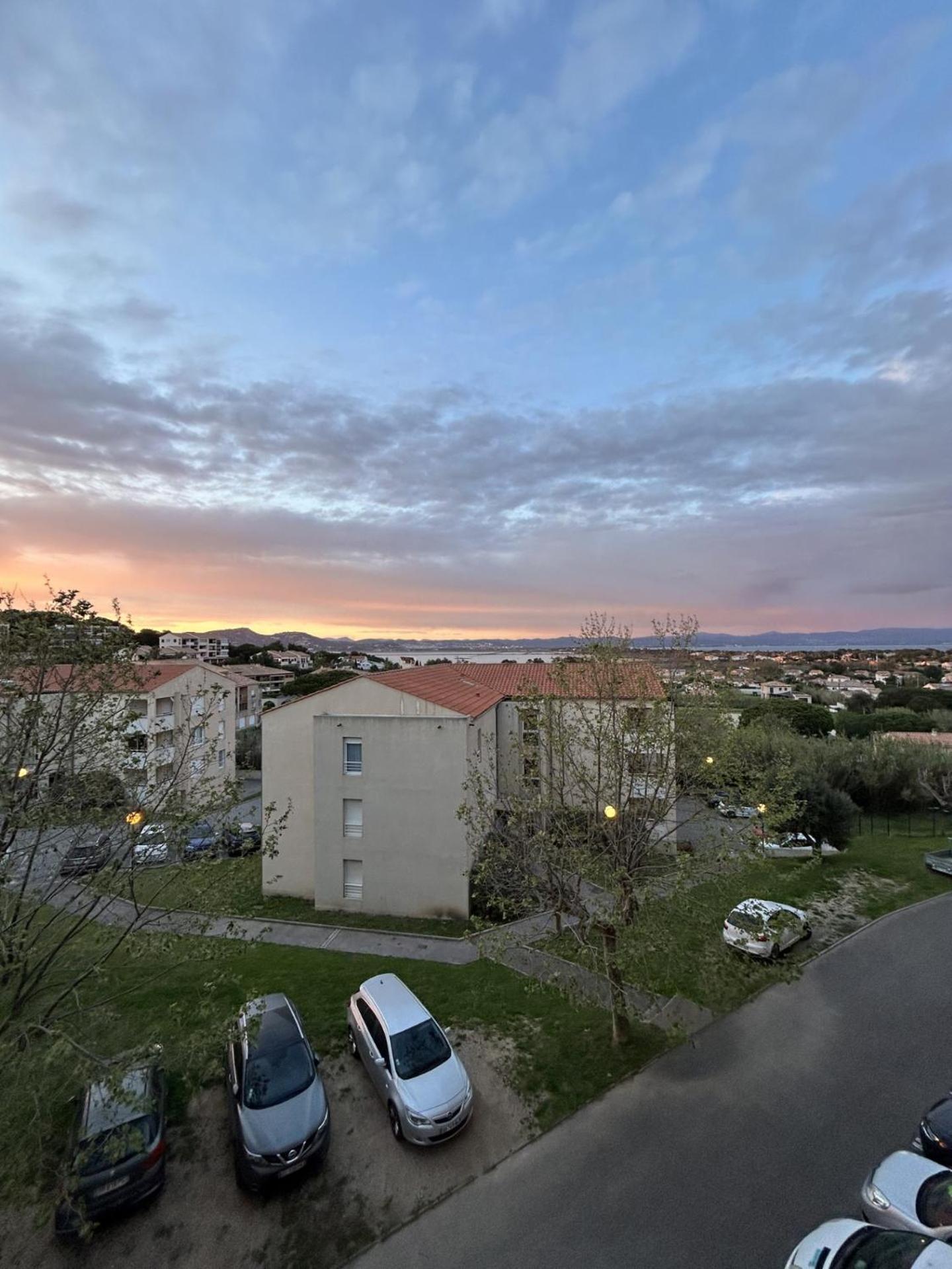 شقة Superbe Duplex Refait A Neuf ! Hyères المظهر الخارجي الصورة